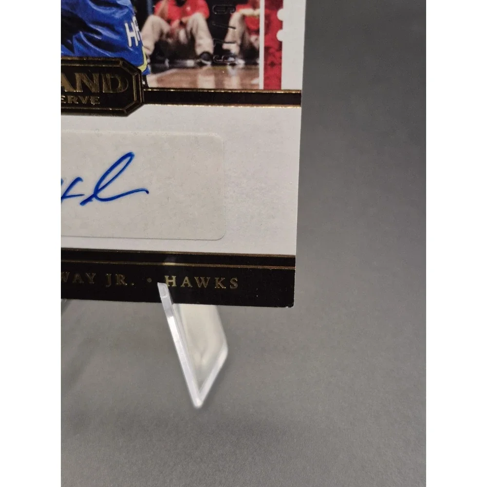 2016-17 Grand Reserve Tim Hardaway #29  Auto Red /99 (AU) Atlanta Hawks